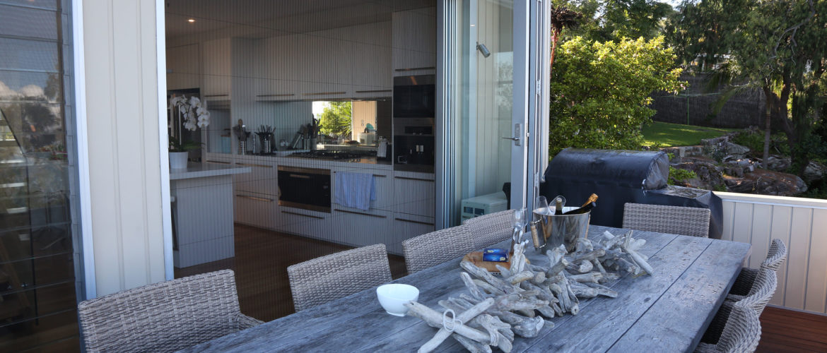 Wholesale Retractable Screens